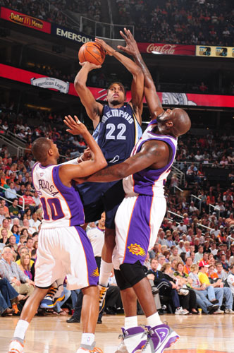 为中场的B 为中场的B