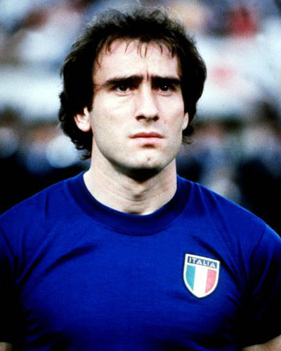 场上锋芒更 场上锋芒更