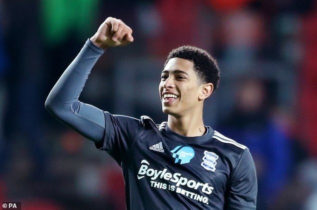 客场得分与 客场得分与